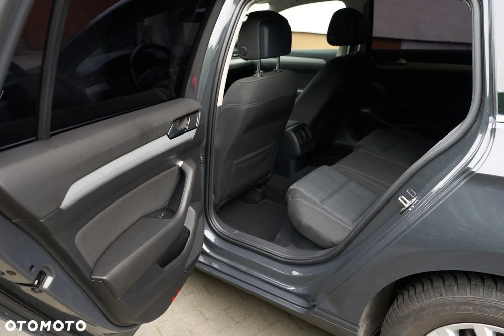 Volkswagen Passat 1.5 TSI EVO Comfortline DSG - 8