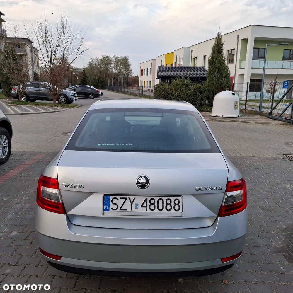 Skoda Octavia 1.6 TDI Active - 15