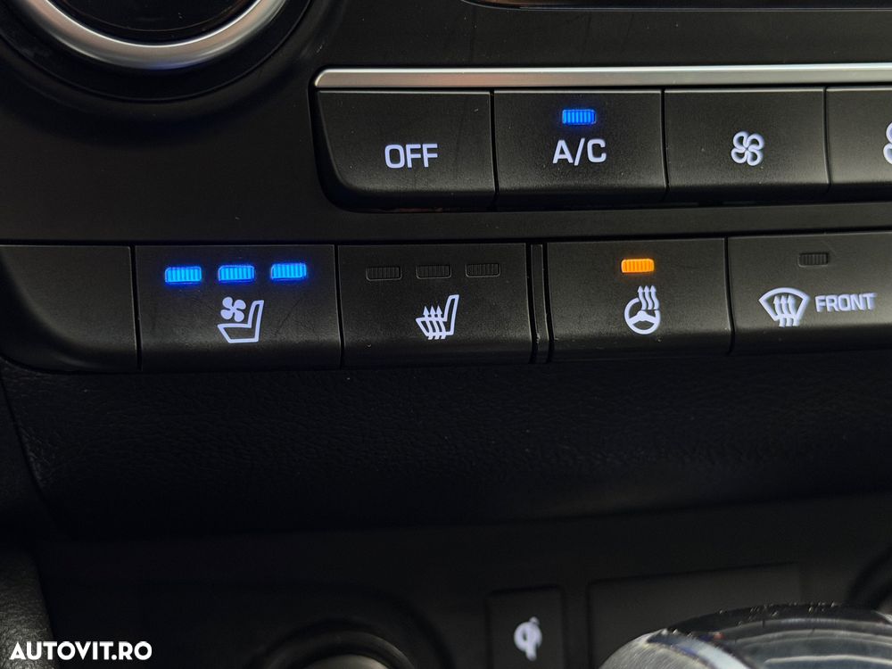 Hyundai Tucson blue 1.6 CRDi 2WD DCT Premium - 13