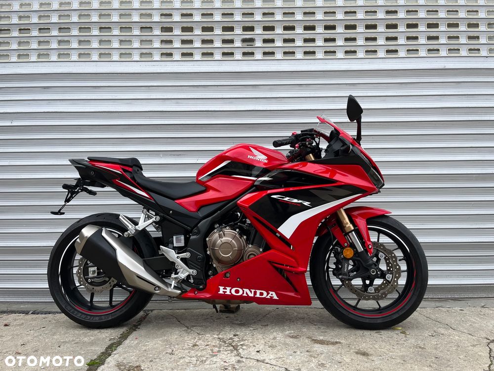 Honda CBR - 23