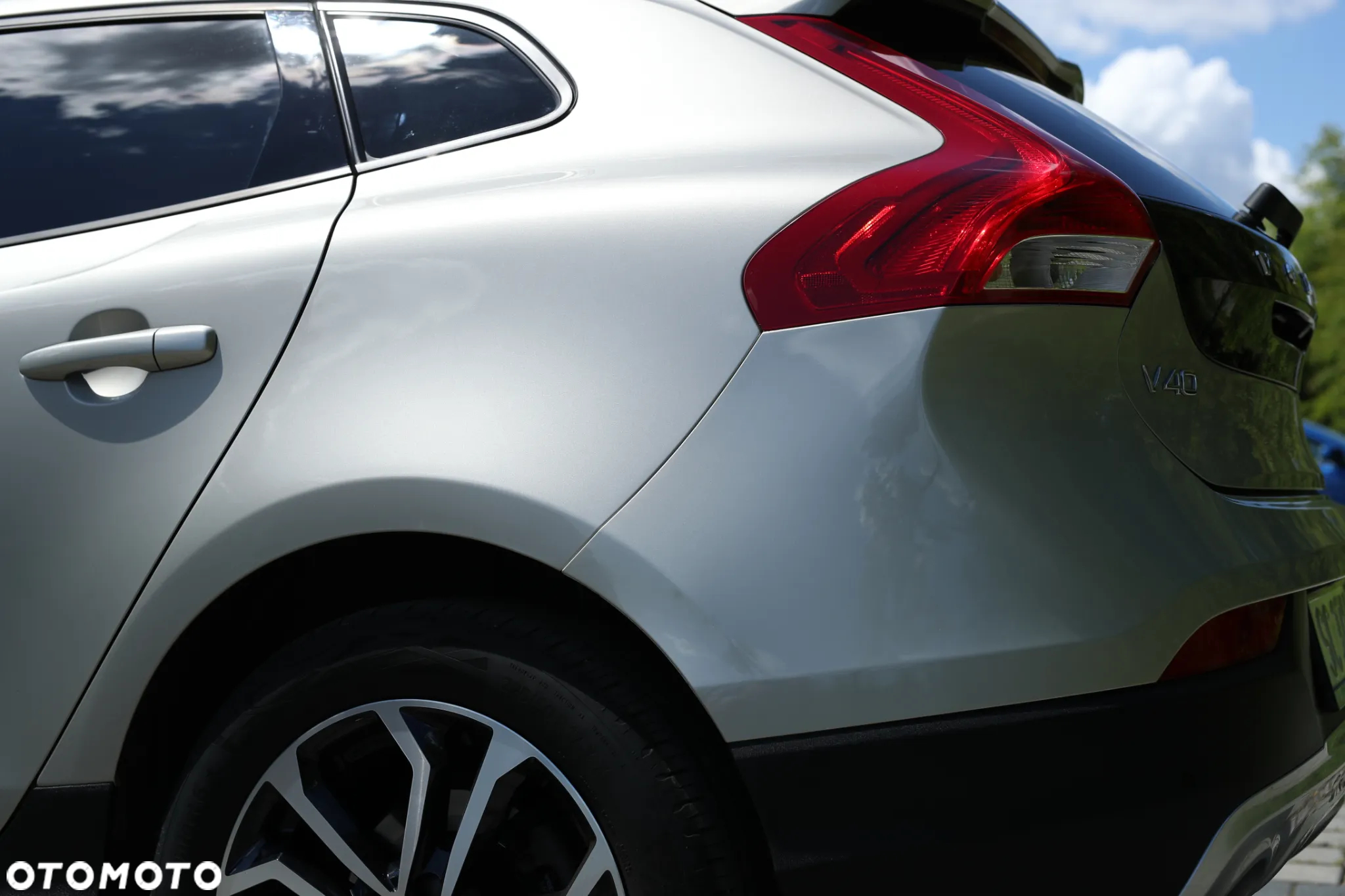 Volvo V40 Cross Country T4 Drive-E Momentum - 35