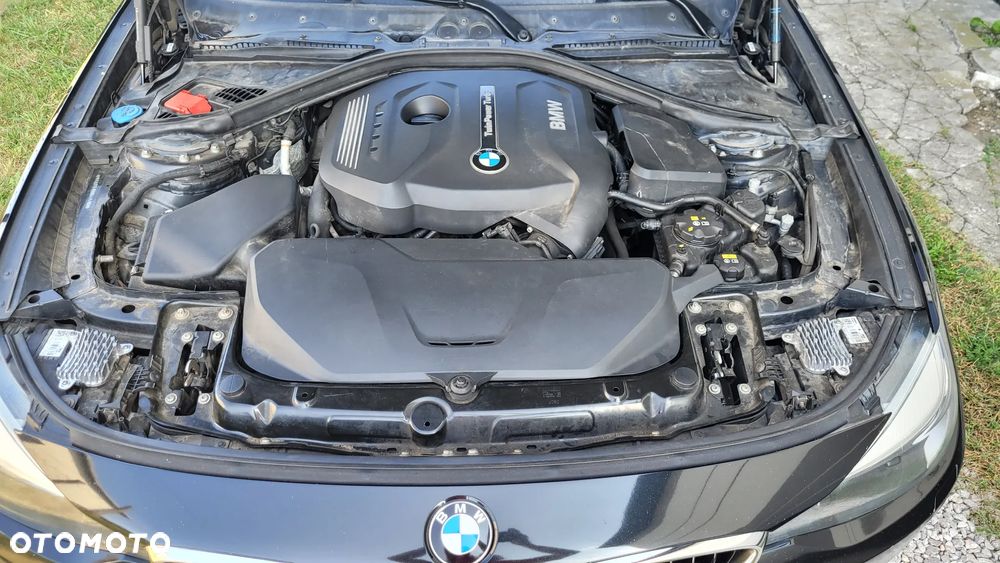 BMW 3GT 320i xDrive - 10