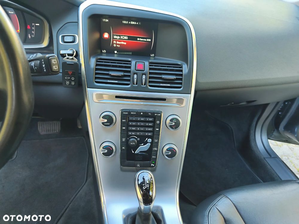 Volvo XC 60 D4 Geartronic Summum - 21