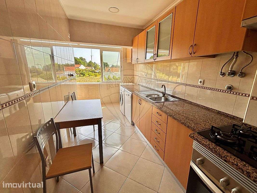 Apartamento T2 para arrendamento - Grande imagem: 3/9