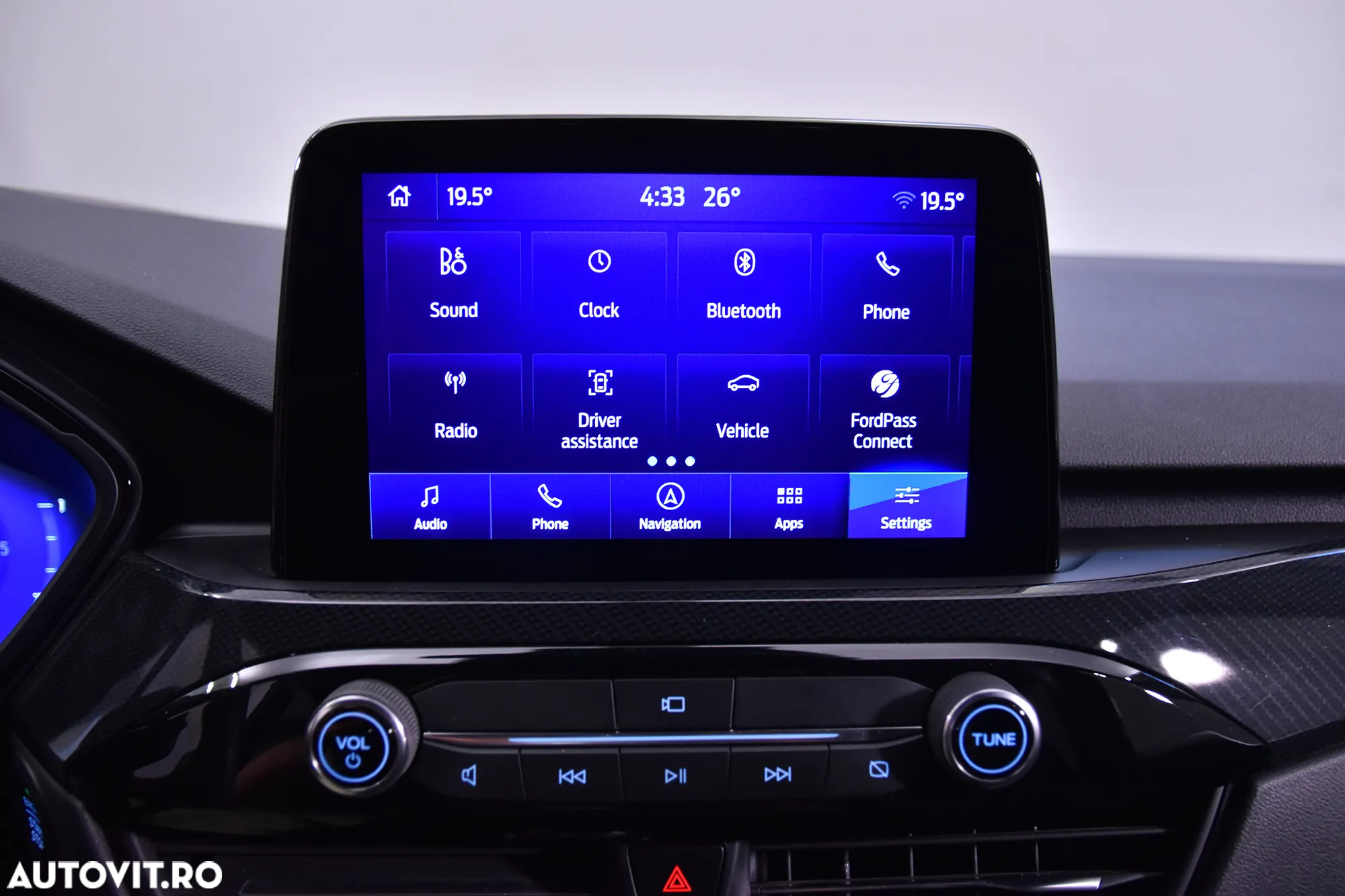 Ford Kuga - 19