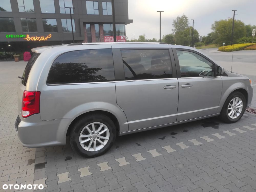 Dodge Grand Caravan 3.6 Express - 2