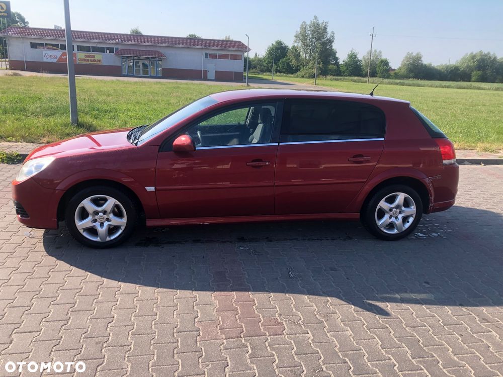 Opel Signum 1.9 CDTI - 1
