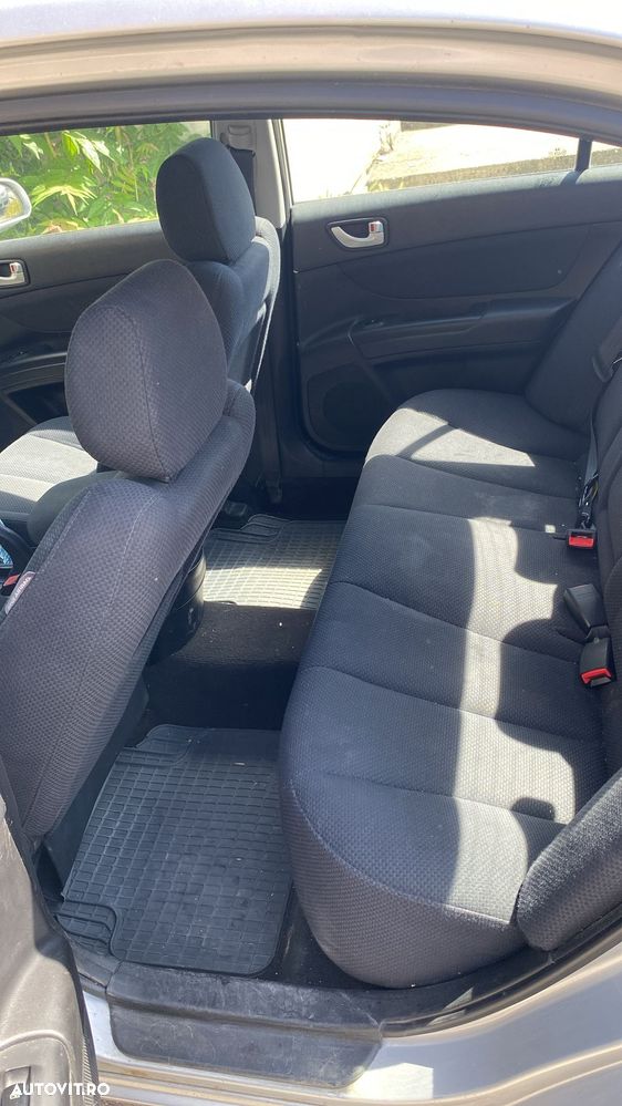 Hyundai Sonata 2.0 CRDI GLS STD - 6