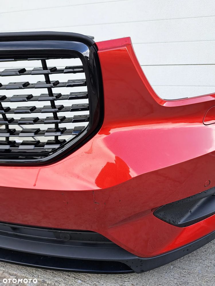VOLVO XC40 ZDERZAK PRZÓD R.DESING KOD LAKIERU 725 - 5
