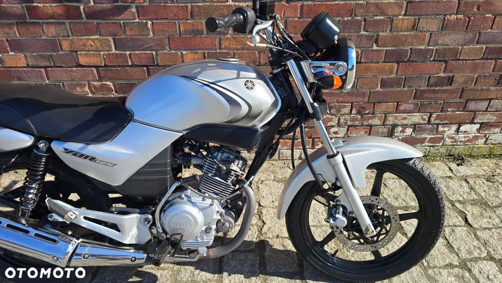 Yamaha YBR - 19