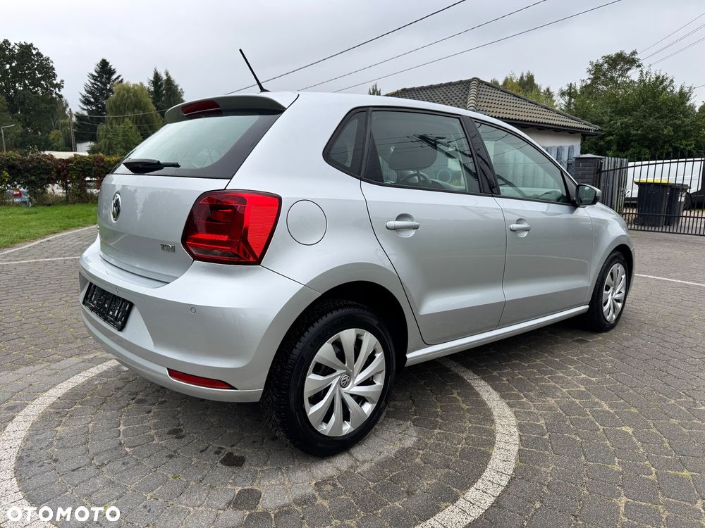 Volkswagen Polo 1.4 TDI (Blue Motion Technology) Comfortline - 3