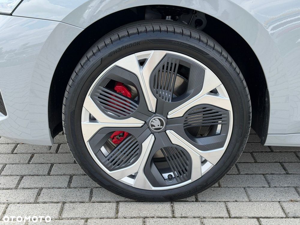 Skoda Octavia 2.0 TSI RS DSG - 10