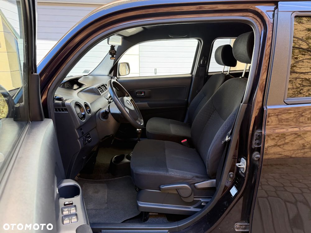 Daihatsu Materia 1.5 - 7