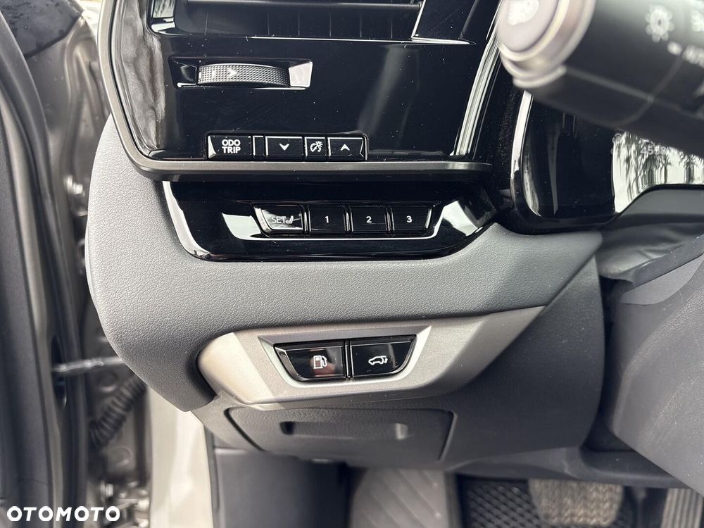 Lexus RX 450h+ Prestige - 31