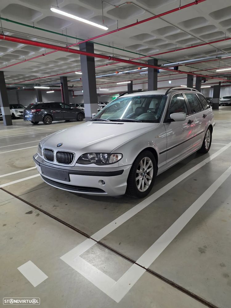 BMW 320 d Dynamic — fotografia 3