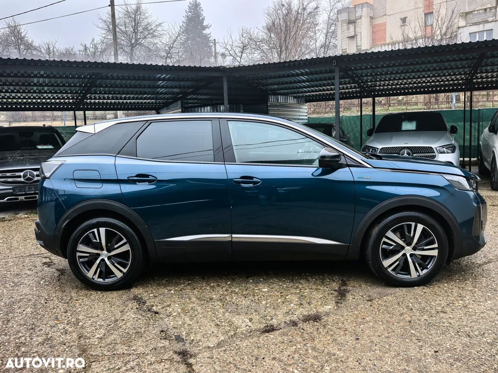 Peugeot 3008 Plug-In Hybrid 225 e-EAT8 Allure Pack - 11