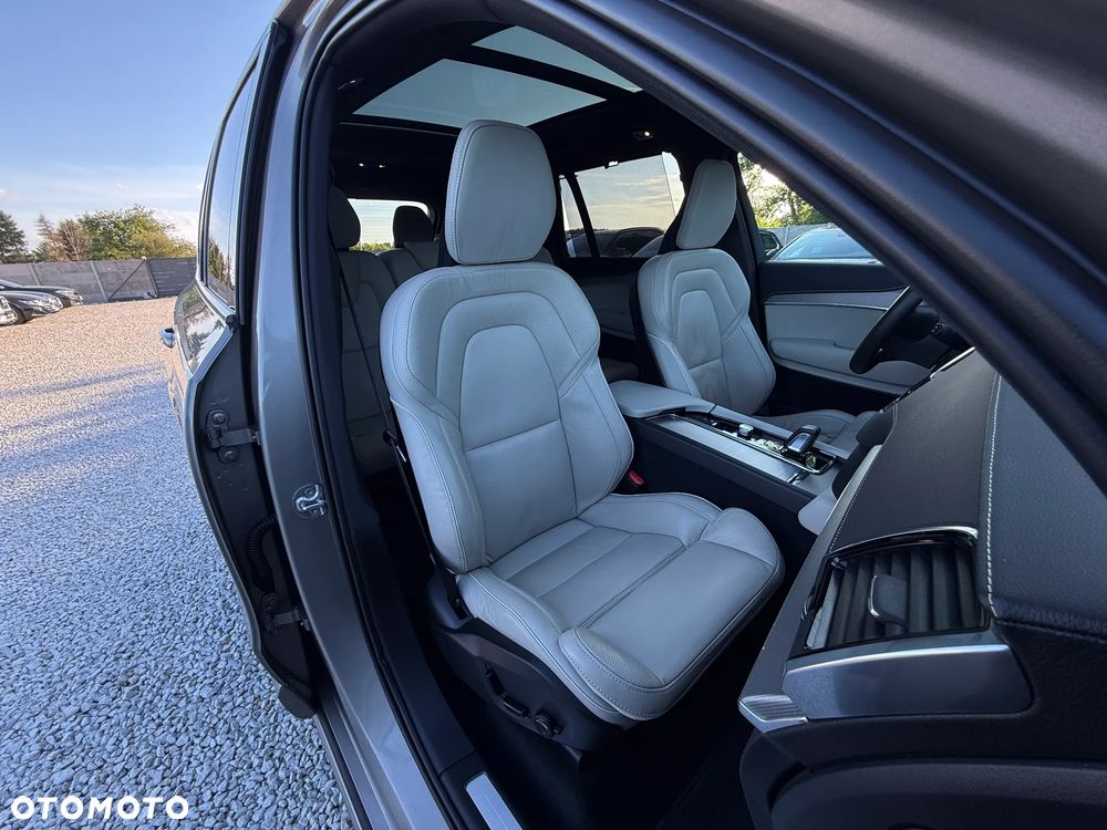 Volvo XC 90 T8 AWD Recharge Ultimate Dark - 36