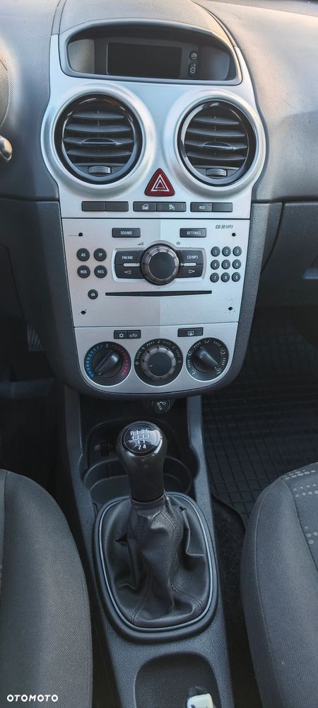 Opel Corsa - 16