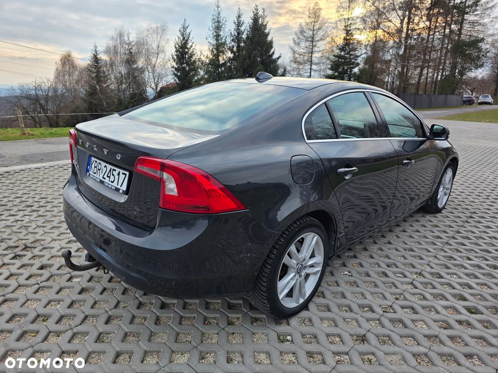 Volvo S60 D4 Edition Pro - 4