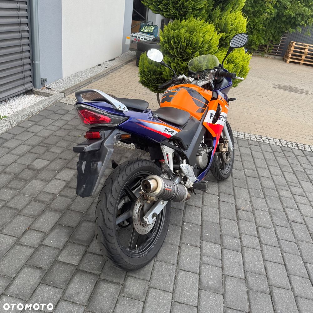 Honda CBR - 4