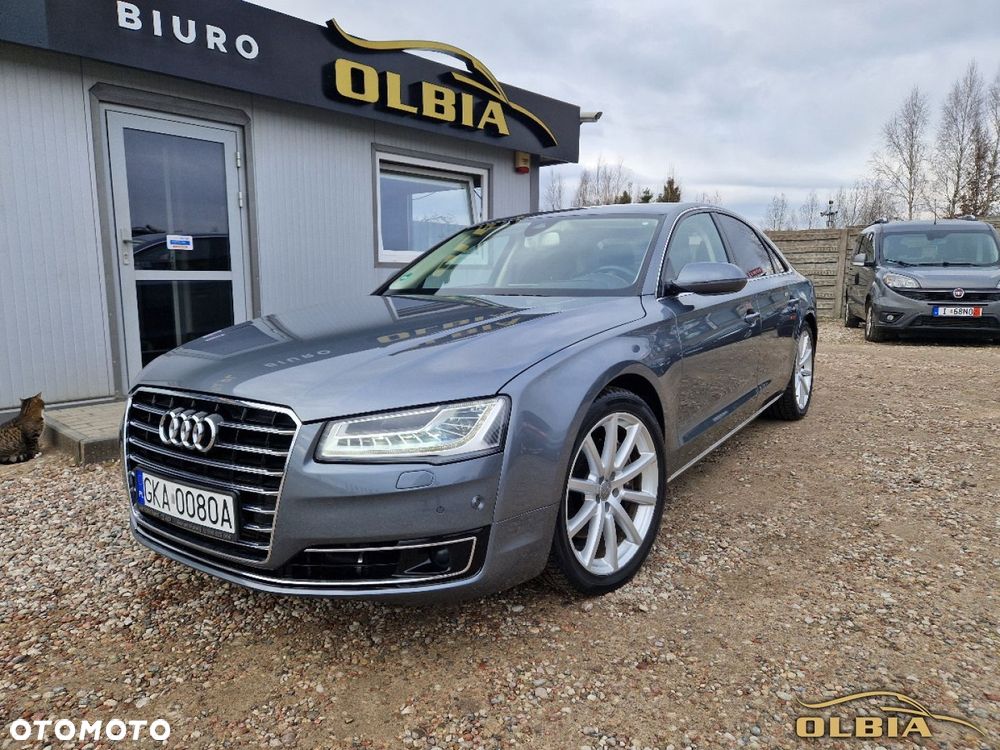 Audi A8 - 1