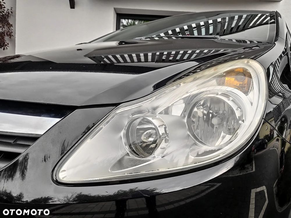 Opel Corsa - 13