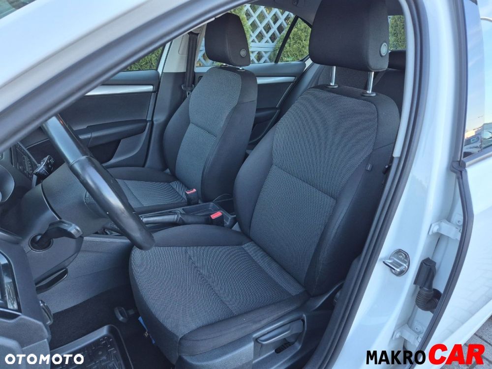 Skoda Octavia 1.6 TDI Active - 6