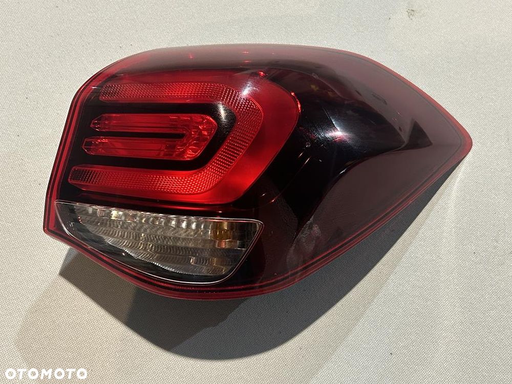 lampa prawa tył tylna Hyundai i20 II lift 92402-c8600 - 1