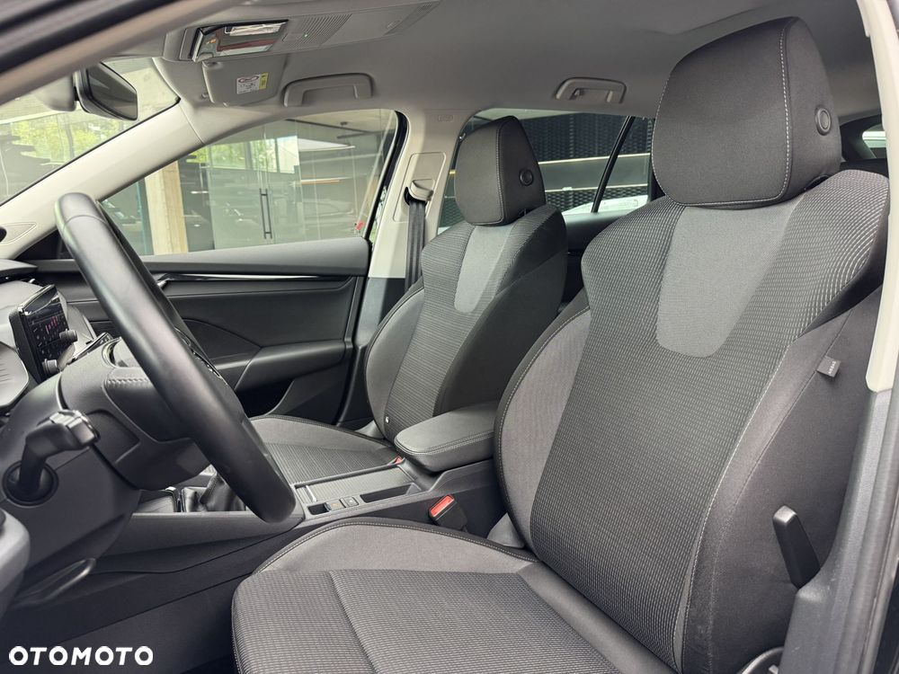 Skoda Octavia 2.0 TDI Ambition - 11