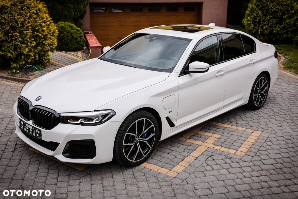 BMW Seria 5 530e M Sport sport - 15