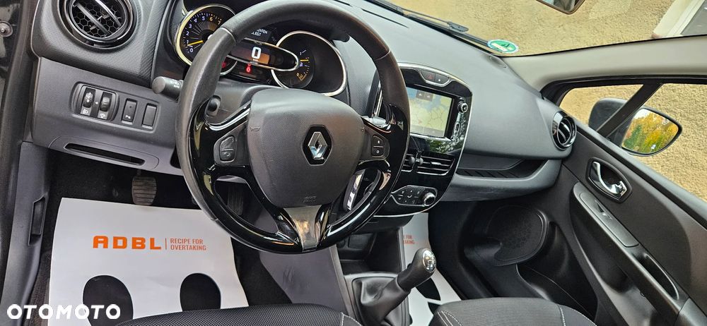 Renault Clio 1.2 16V 75 Expression - 15