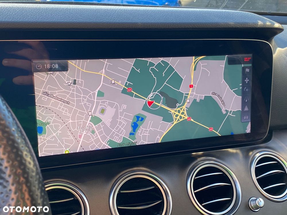 Mercedes-Benz Klasa E - 19