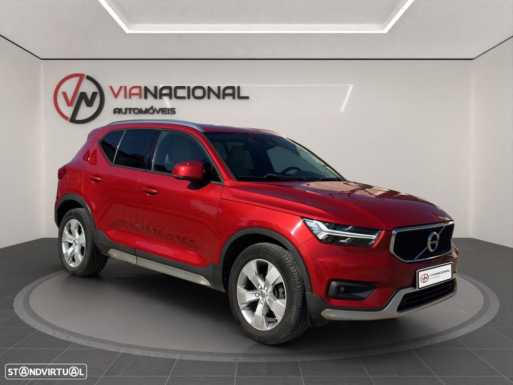 Volvo XC 40 2.0 D3 Momentum - 1