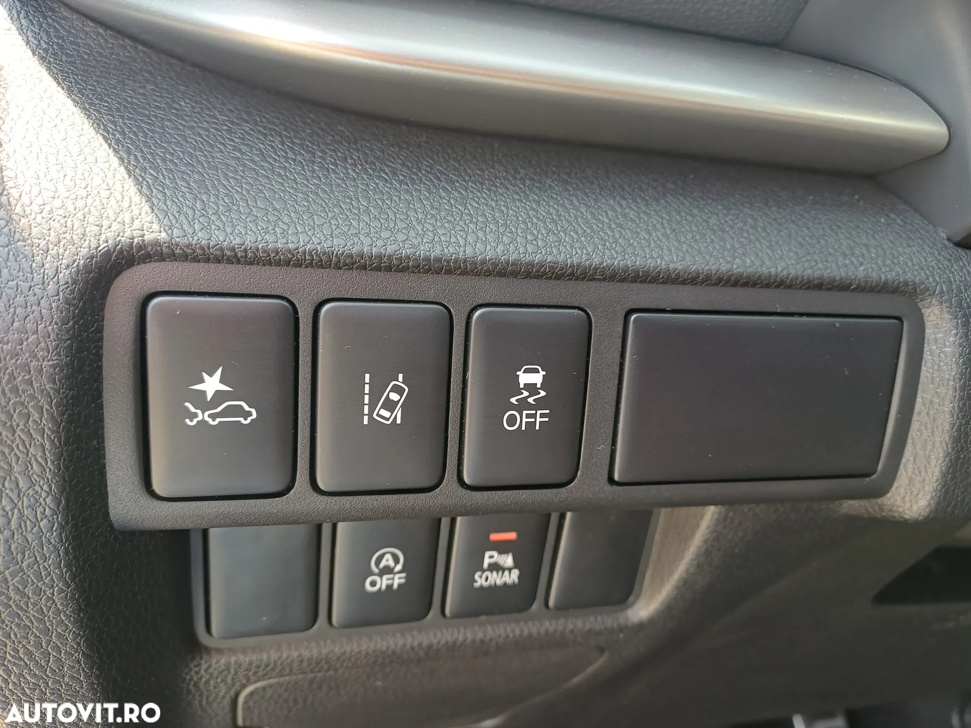Mitsubishi Eclipse-Cross 1.5-litre 16-valve DOHC MIVEC Intense Aut. - 13