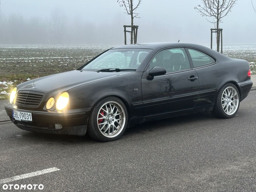 Mercedes-Benz CLK - 13