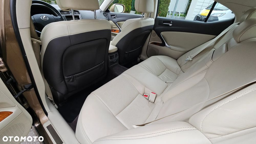 Lexus IS 250 Luxury Line - 7