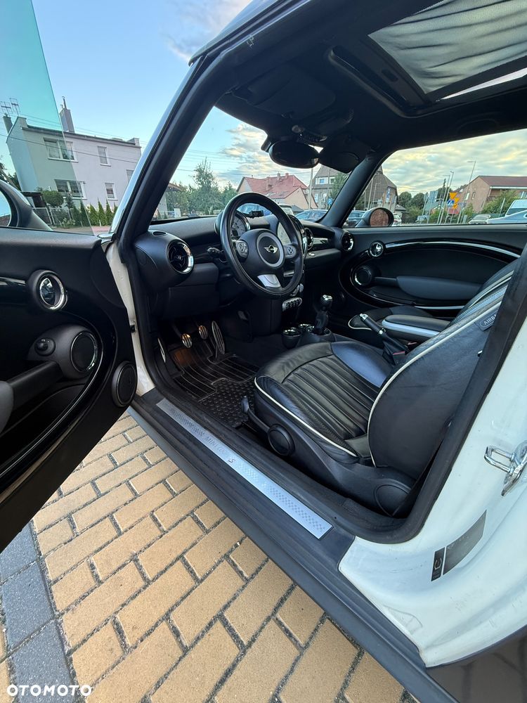 MINI Clubman - 18