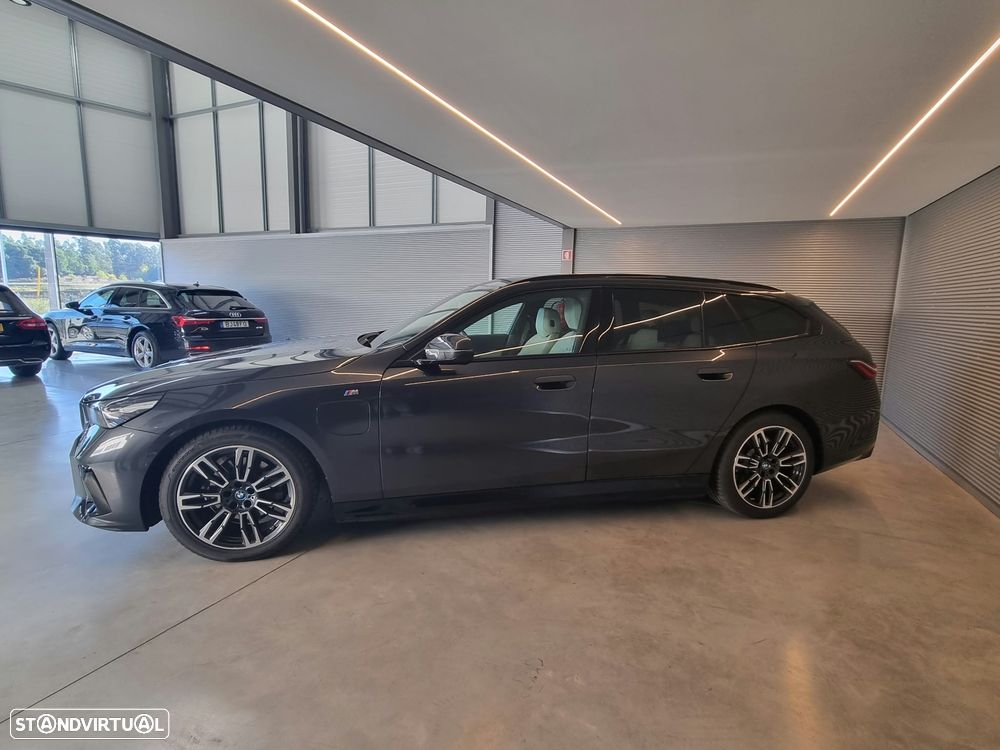BMW 530 e Pack Desportivo M - 6