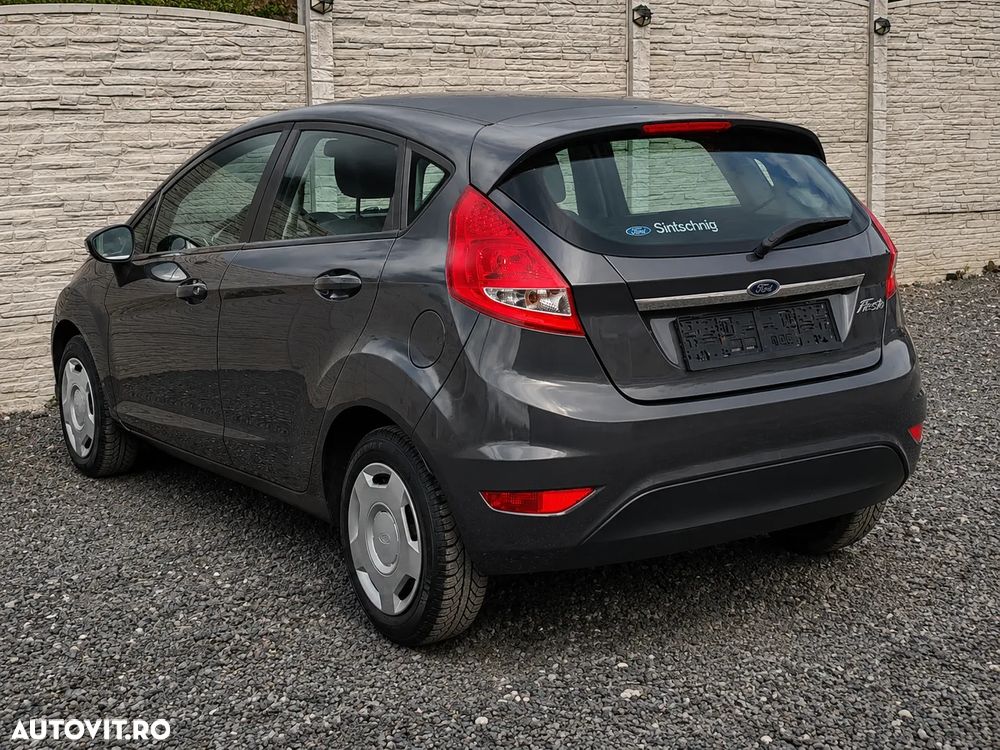 Ford Fiesta - 3