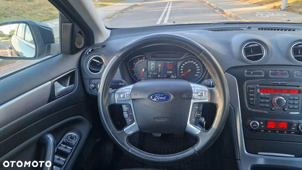 Ford Mondeo 2.0 TDCi Titanium X - 34