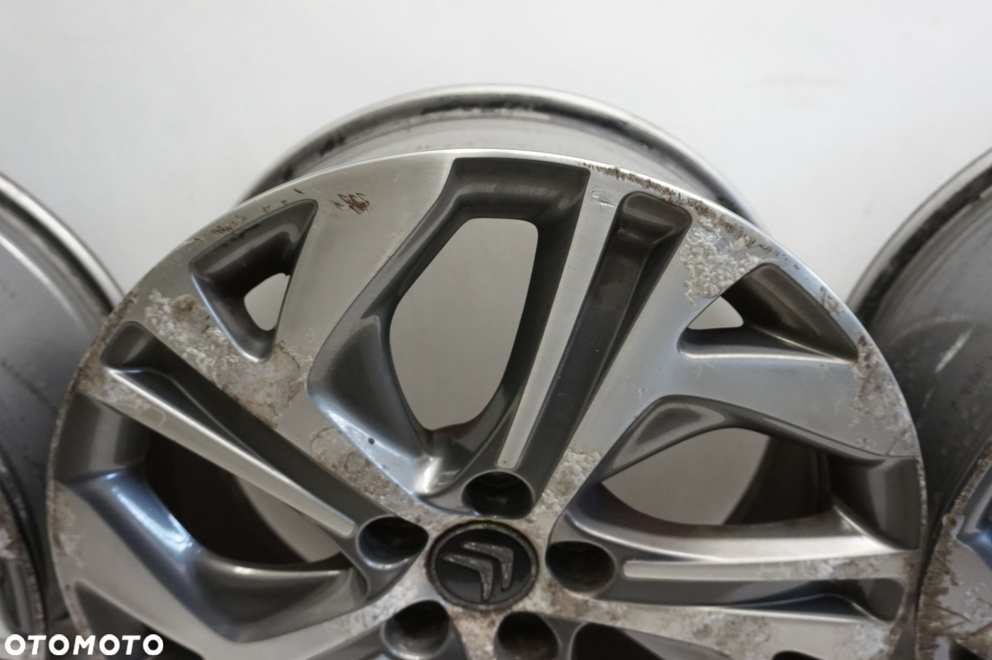 ALUFELGI C4 PICASSO 9677090177 7.0"x17" 5x108 ET50 - 6