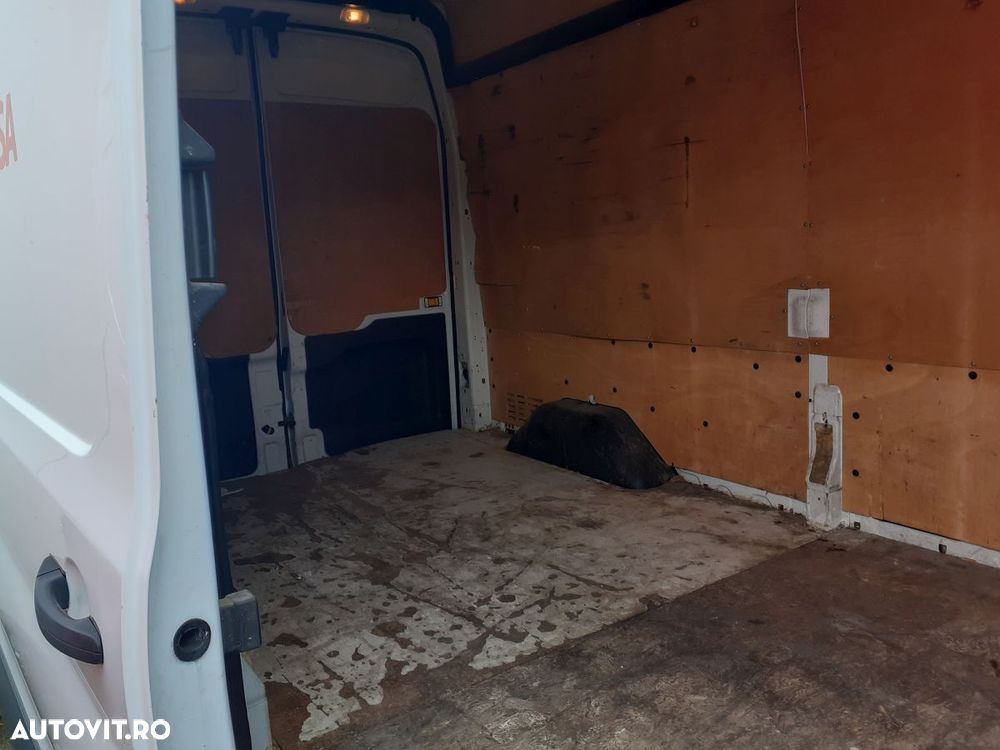 Ford Transit - 8