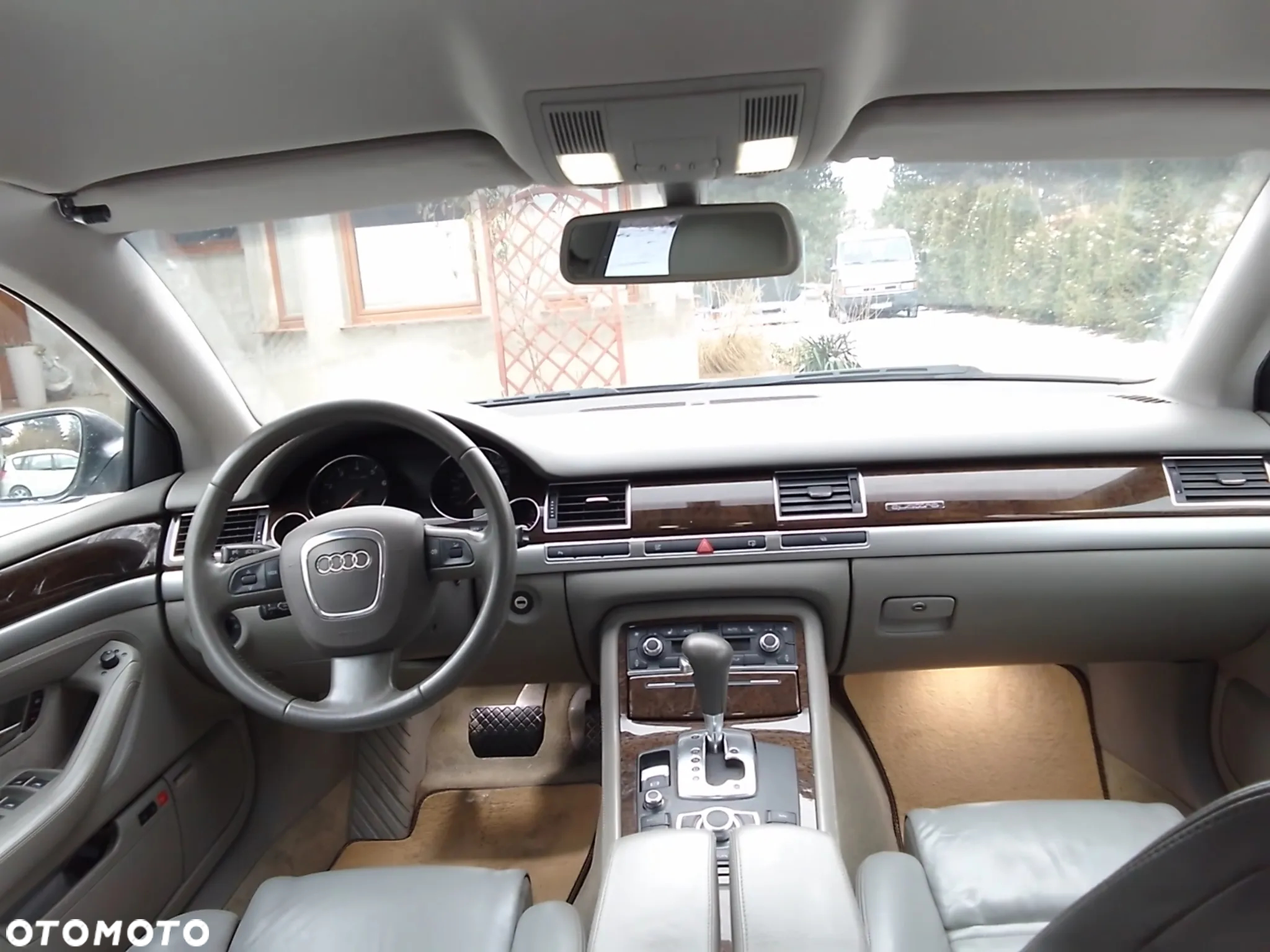 Audi A8 4.2 FSI Quattro - 9