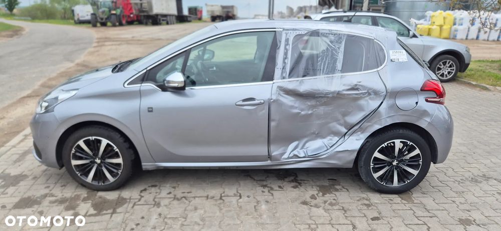 Peugeot 208 1.2 PureTech Access - 9