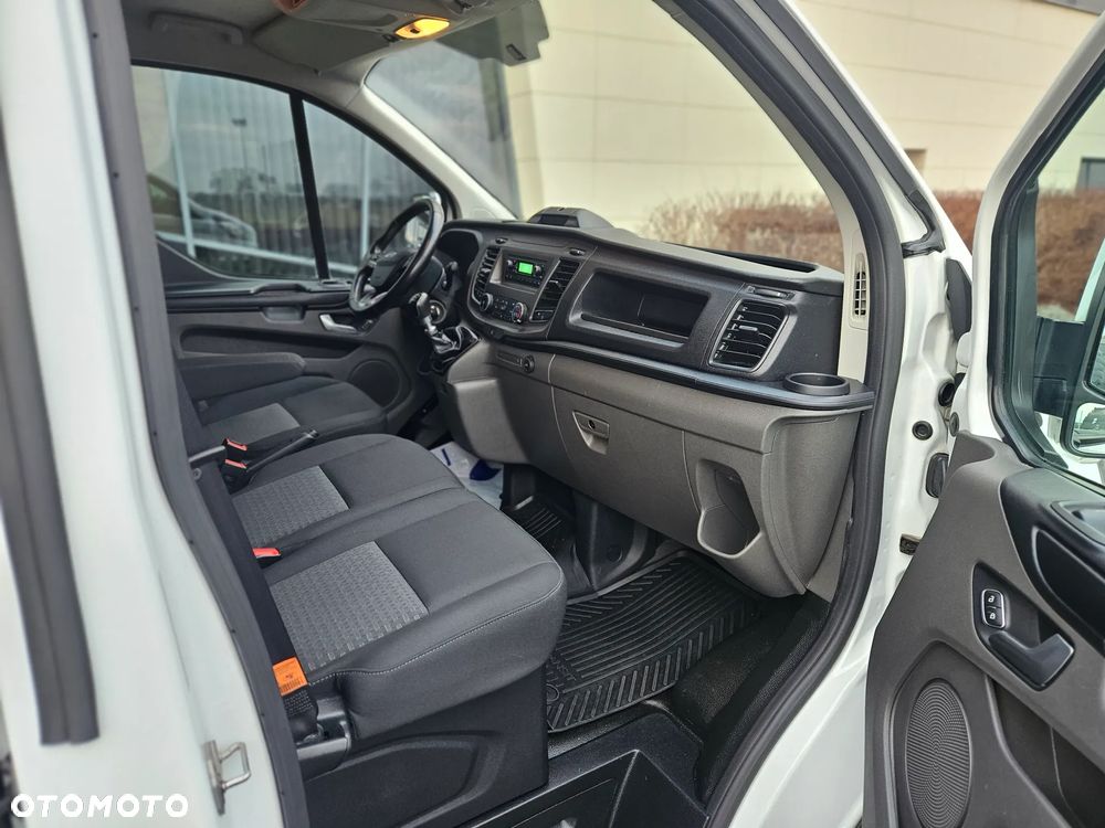 Ford Transit Custom - 14