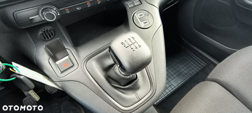 Peugeot Partner - 10