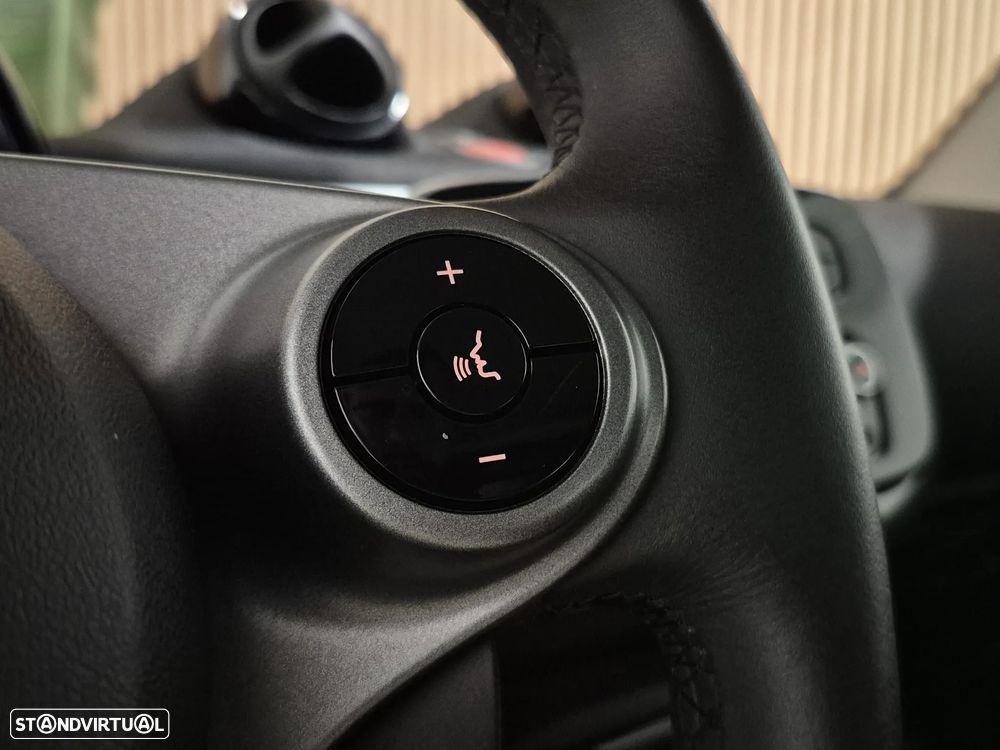 Smart Fortwo Cabrio 1.0 71 Passion Aut. - 23