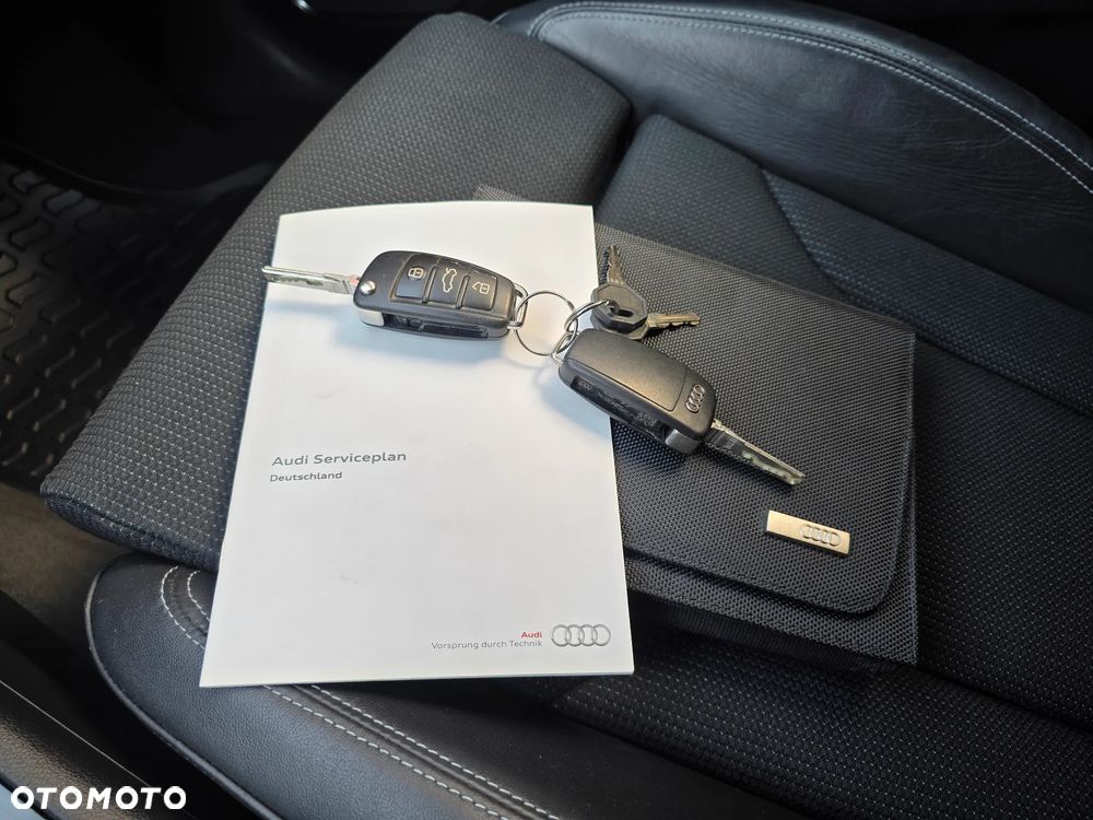 Audi Q3 2.0 TDI Quattro S tronic - 38
