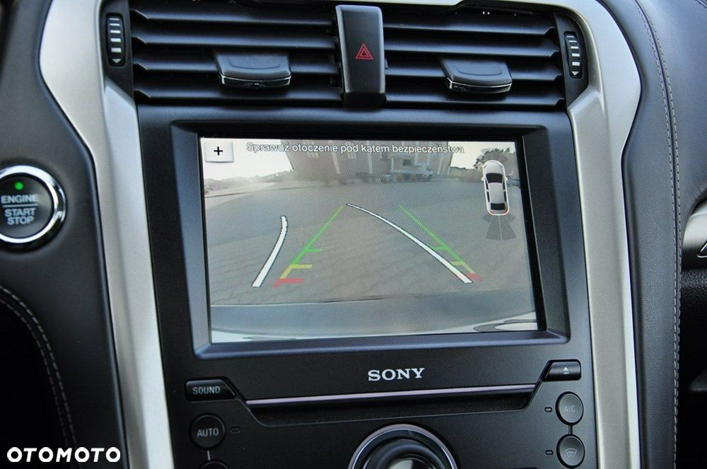 Ford Mondeo - 38