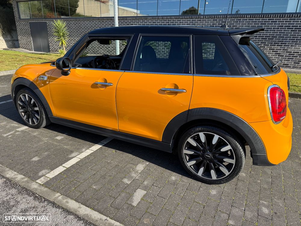 MINI 5 Portas Cooper D - 4